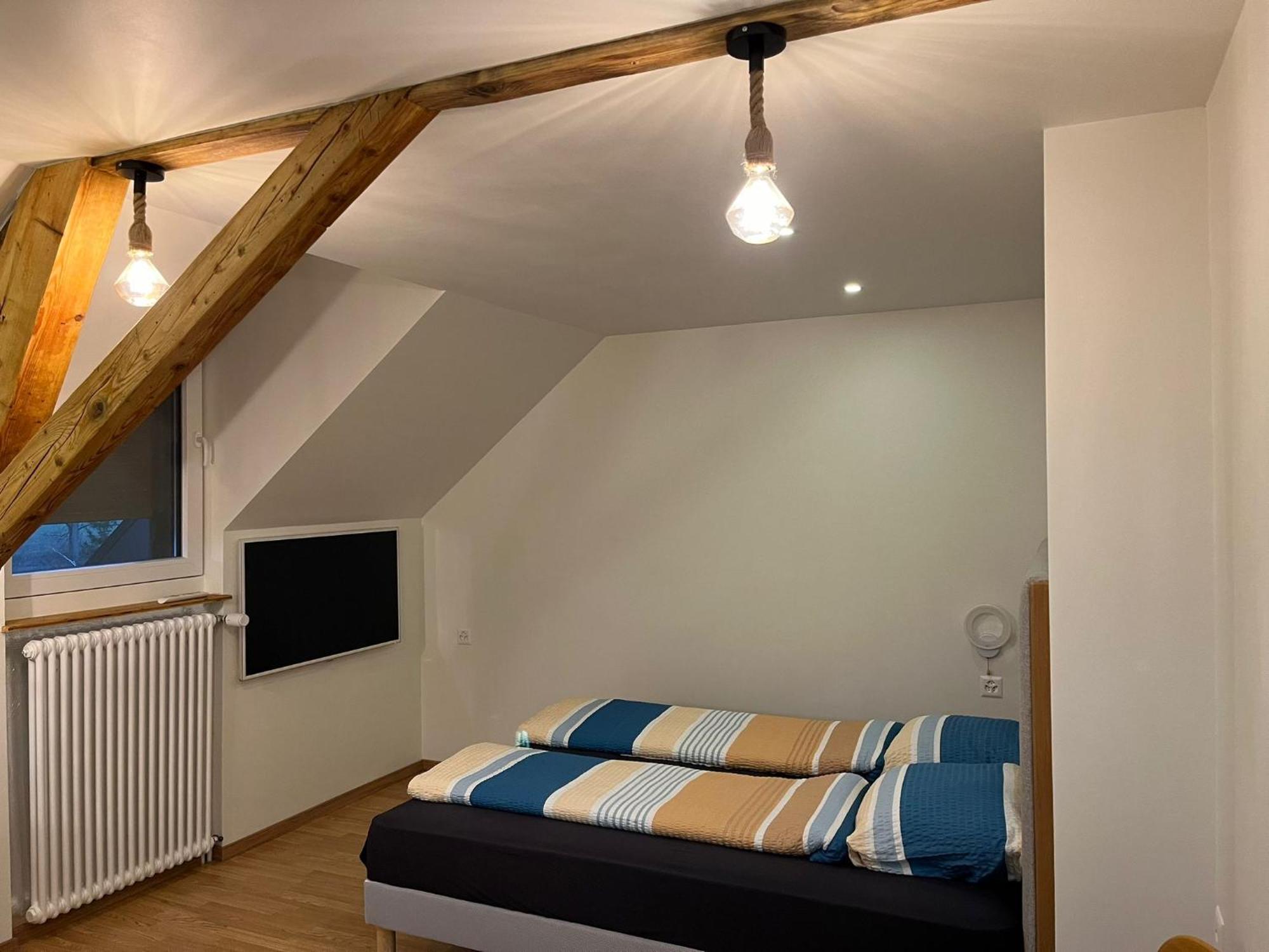 Studio Cosy Au Centre De Couvet Buitenkant foto